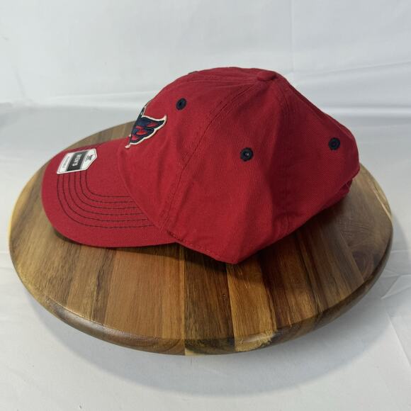Fan Favorite Washington Capitals Embroidered Camo Hat Cap Adjustable Strap back - Picture 4 of 8